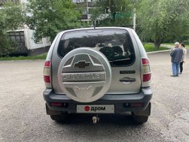 SUV   Chevrolet Niva 2005 , 265000 , 