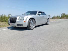  Chrysler 300C 2005 , 720000 , 