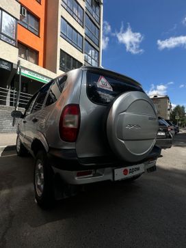 SUV   Chevrolet Niva 2006 , 360000 , 