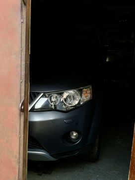 SUV   Mitsubishi Outlander 2008 , 1330000 , 