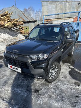 SUV      2023 , 1400000 , 