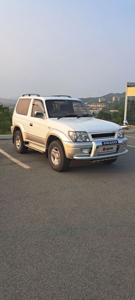  3  Toyota Land Cruiser Prado 2001 , 2250000 , 