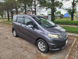    Honda Freed Spike 2012 , 1065000 , 