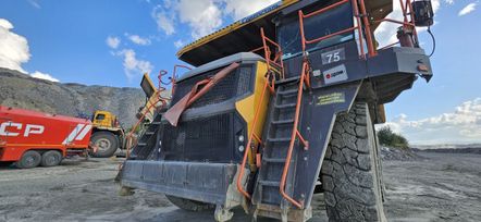   Volvo R100E 2019 , 30000000 , 