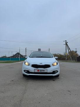  Kia Ceed 2014 , 990000 , 