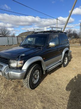  3  Mitsubishi Pajero 1997 , 1000000 , 