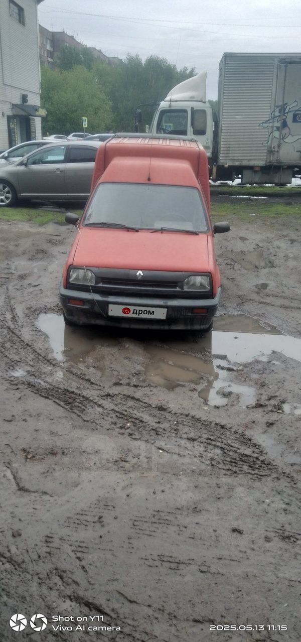  Renault Rapid 1994 , 100000 , 