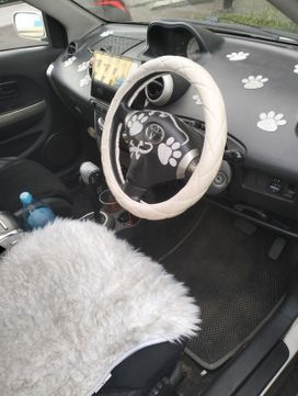  Toyota ist 2002 , 450000 , 