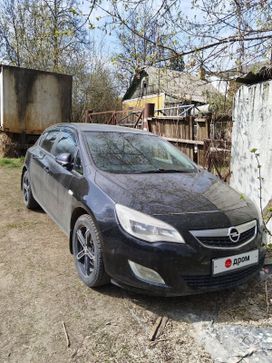  Opel Astra 2010 , 645000 , 