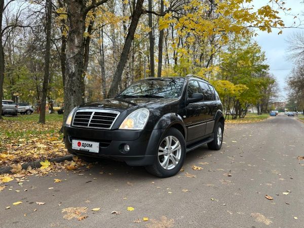 SUV   SsangYong Rexton 2011 , 900000 , -