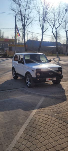  3   4x4 2121  2008 , 450000 , 