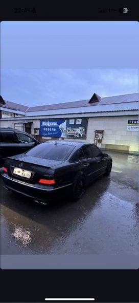  Mercedes-Benz E-Class 2002 , 1000000 , -