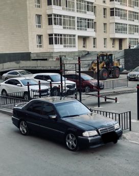  Mercedes-Benz C-Class 1994 , 700000 , 
