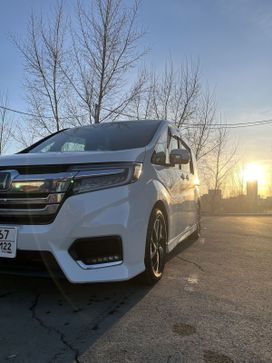    Honda Stepwgn 2018 , 2320000 , 
