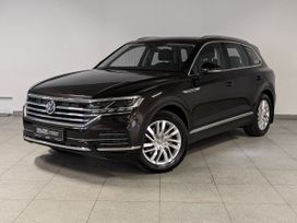 SUV   Volkswagen Touareg 2019 , 5550000 , -