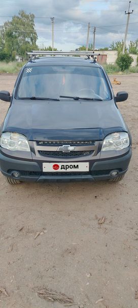 SUV   Chevrolet Niva 2010 , 560000 , 