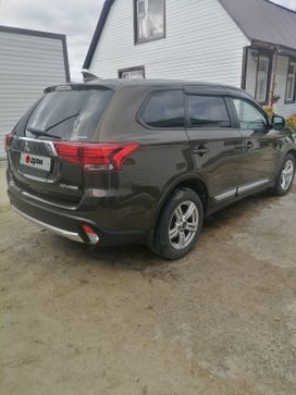 SUV   Mitsubishi Outlander 2017 , 1850000 , 