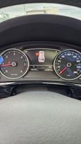 SUV   Volkswagen Touareg 2016 , 3700000 , 