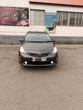    Toyota Prius Alpha 2012 , 1125000 , 