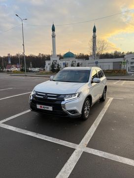 SUV   Mitsubishi Outlander 2016 , 1680000 , 