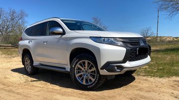 SUV   Mitsubishi Pajero Sport 2019 , 2500000 , 