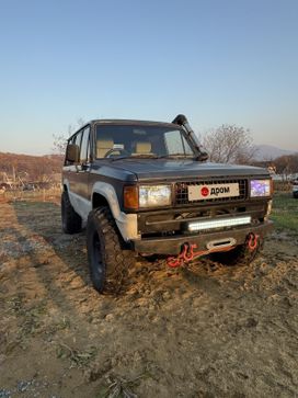 SUV   Isuzu Bighorn 1987 , 700000 , 