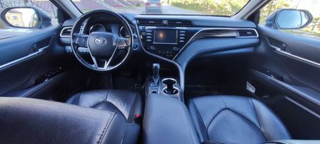  Toyota Camry 2018 , 2700000 , 