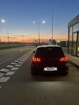  3  Volkswagen Golf 2010 , 790000 , 