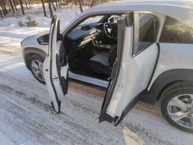 SUV   Mazda MX-30 2020 , 2205000 , 