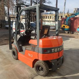   Toyota 7FB20 2016 , 1750000 , 