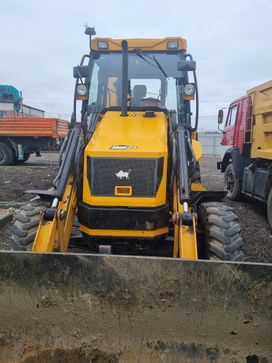 - Bull HD100 2023 , 3200000 , 
