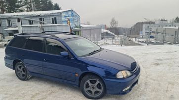  Toyota Caldina 2000 , 555000 , 