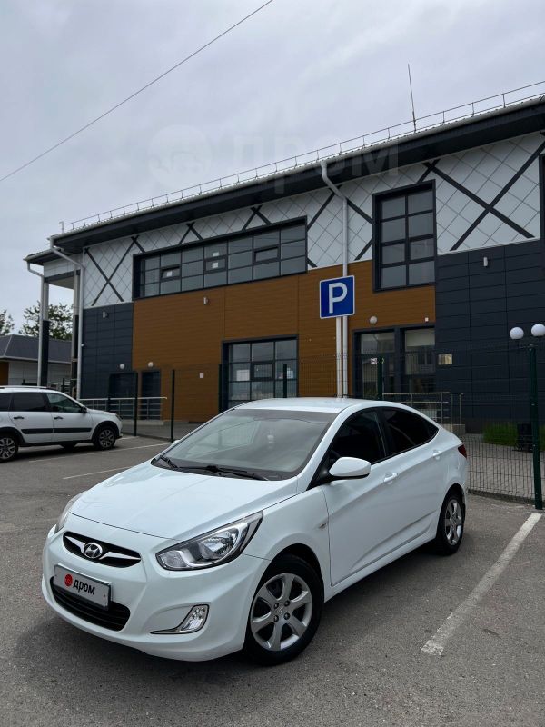  Hyundai Solaris 2012 , 700000 , 