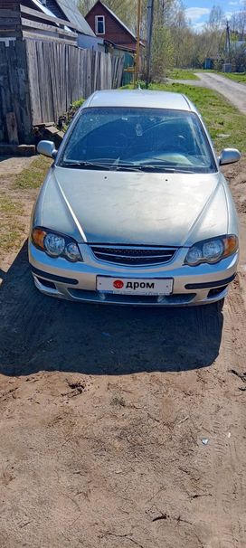  Kia Shuma 2004 , 250000 , 