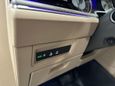 SUV   Volkswagen Touareg 2021 , 7000000 , 