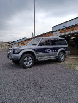 SUV   Mitsubishi Pajero 1995 , 1100000 , --