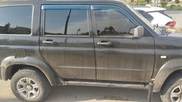 SUV     2014 , 600000 , 