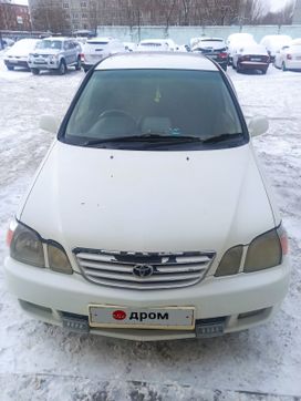    Toyota Gaia 2000 , 590000 , 