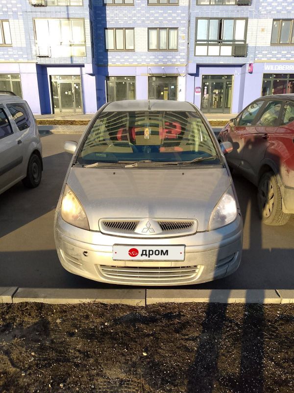  Mitsubishi Colt 2004 , 300000 , 