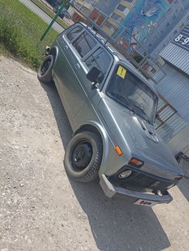 SUV    4x4 2131  2008 , 265000 , 