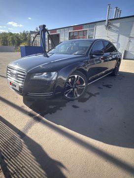  Audi A8 2011 , 2200000 , 