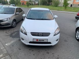  3  Kia Ceed 2009 , 820000 , 
