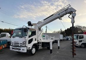   Isuzu Forward 2013 , 4596000 , 
