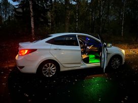  Hyundai Solaris 2015 , 990000 , 