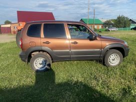 SUV   Chevrolet Niva 2018 , 750000 , 