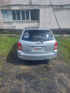  Toyota Corolla Fielder 2008 , 600000 , 