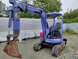 - Komatsu PC30 2013 , 1590000 , 