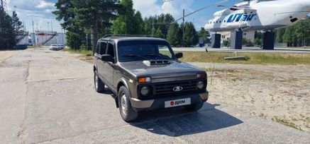 SUV    4x4 2131  2017 , 645000 , 