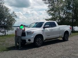  Toyota Tundra 2013 , 3500000 , 
