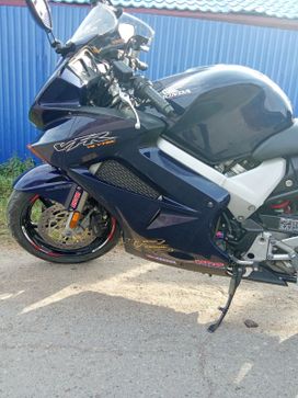   Honda VFR 800F 2002 , 550000 , 